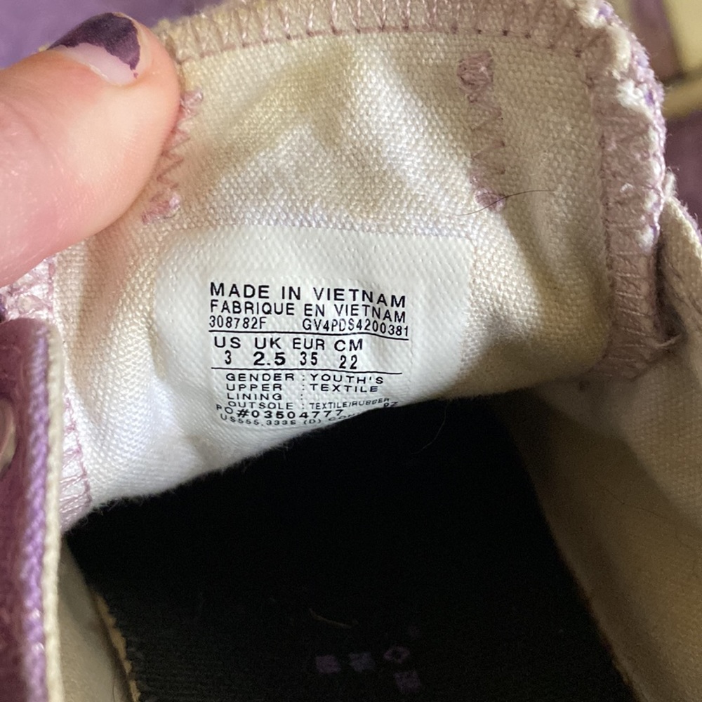 Purple Converse - Picture 5 of 6